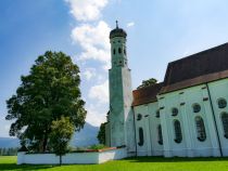 Die Wallfahrtskirche St. Coloman bei Schwangau.  • © skiwelt.de - Christian Schön